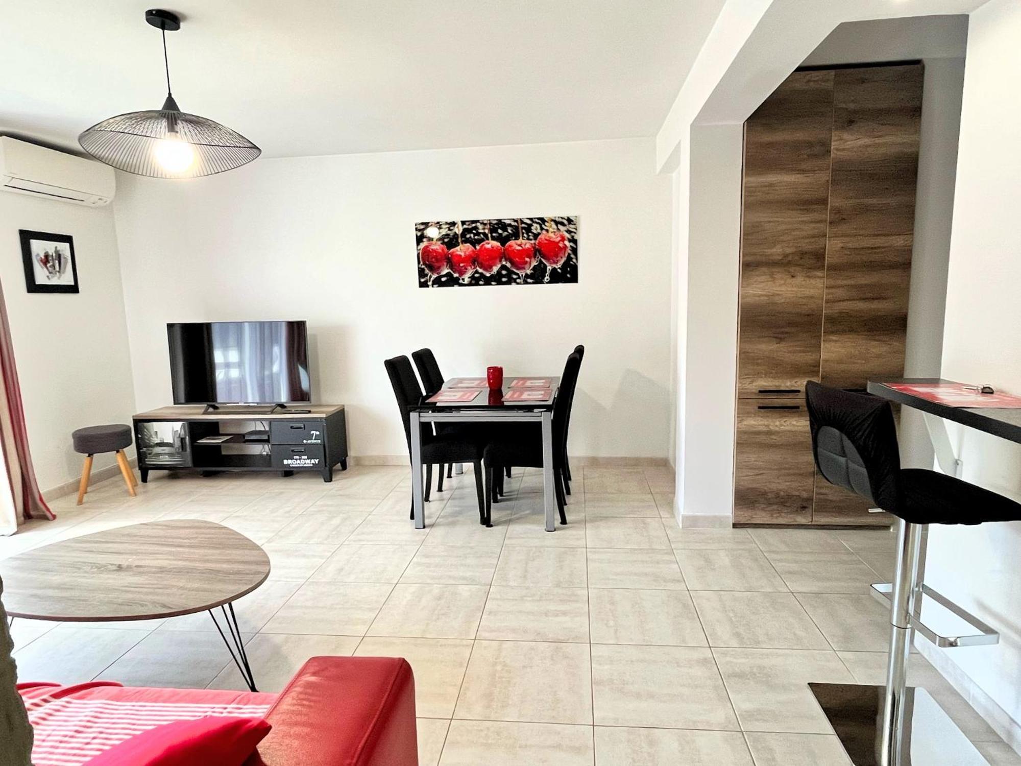 L'Aiglon Apartment กาซีส์ ภายนอก รูปภาพ